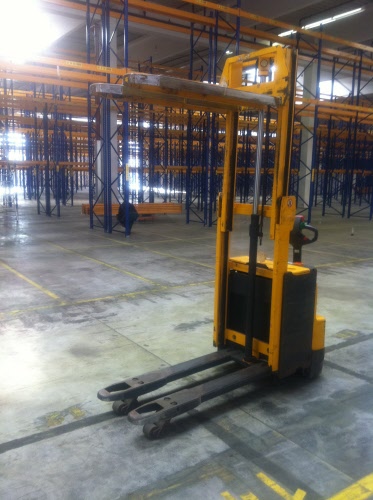 Double-deck forklift 