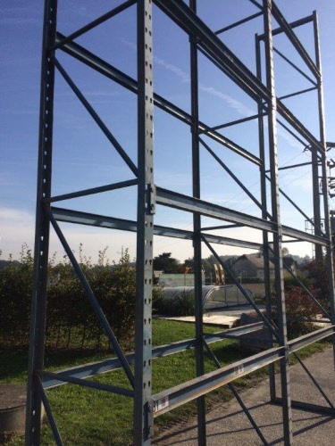 30 linear metres of Hubertus pallet racking