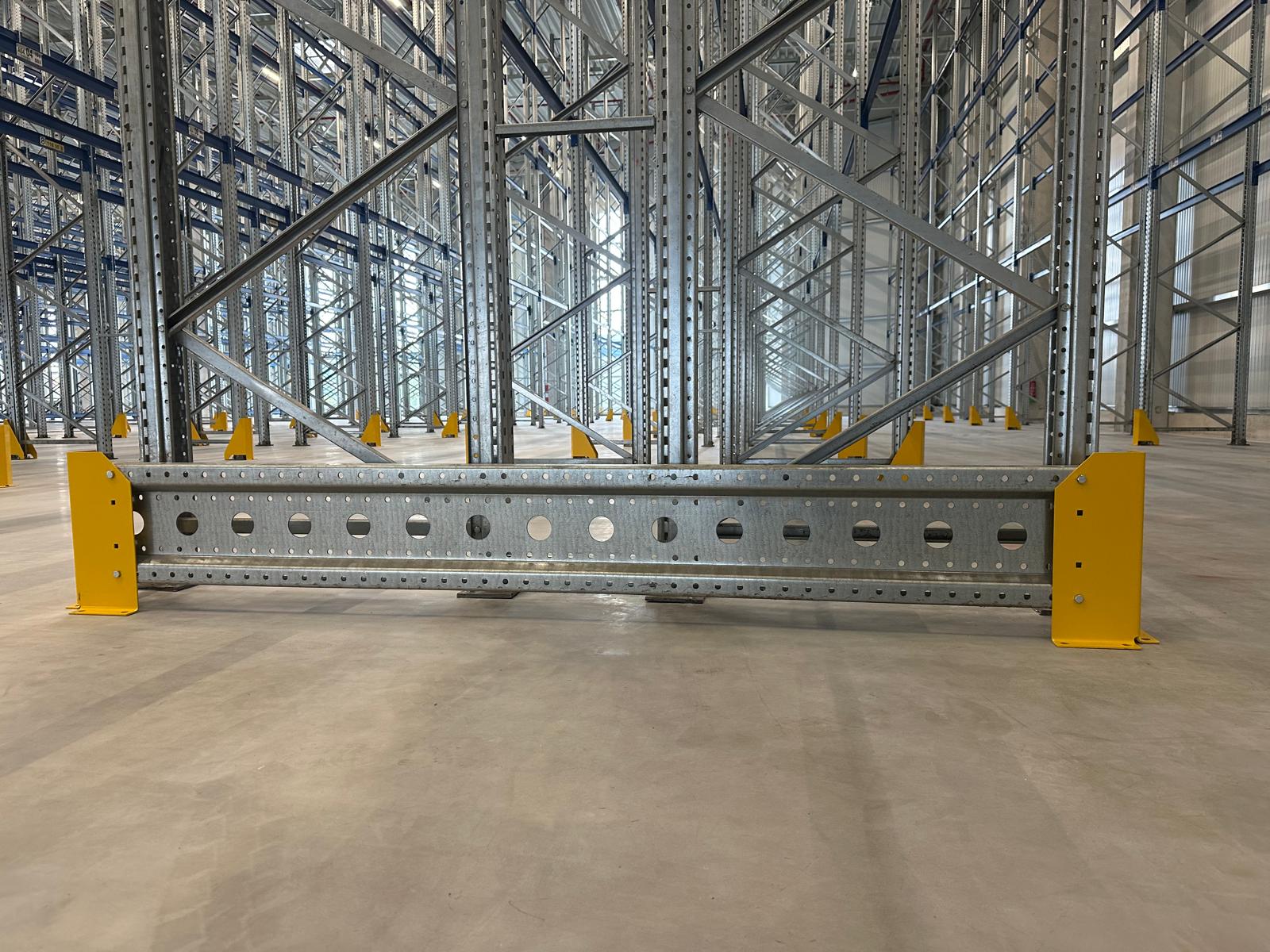 Rammschutz verzinkt 240 cm, neuwertig