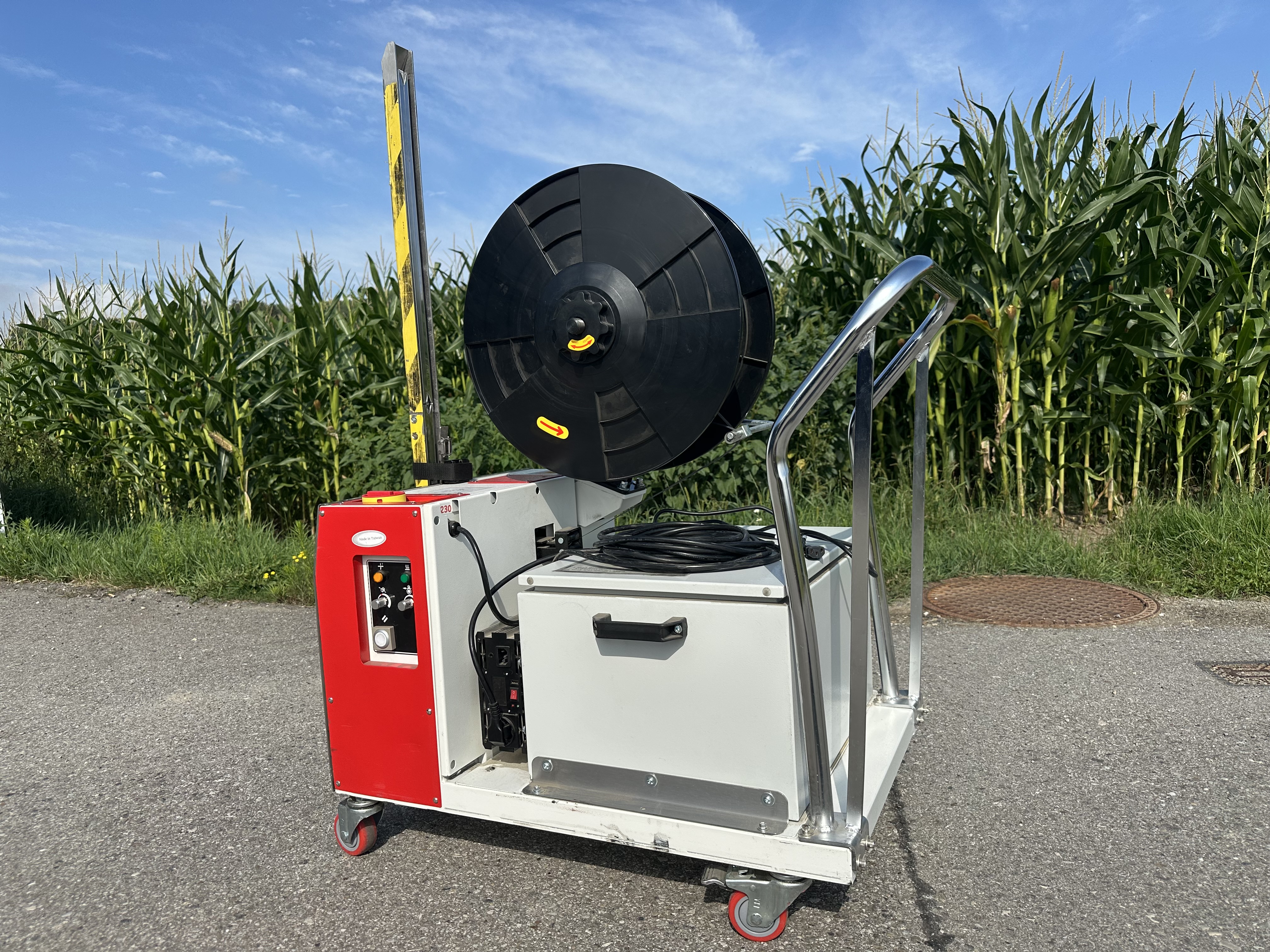 Mobile Paletten-Umreifungsmaschine TP-502 MV inkl. Akkumodul