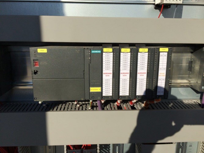 Switch cabinet P33