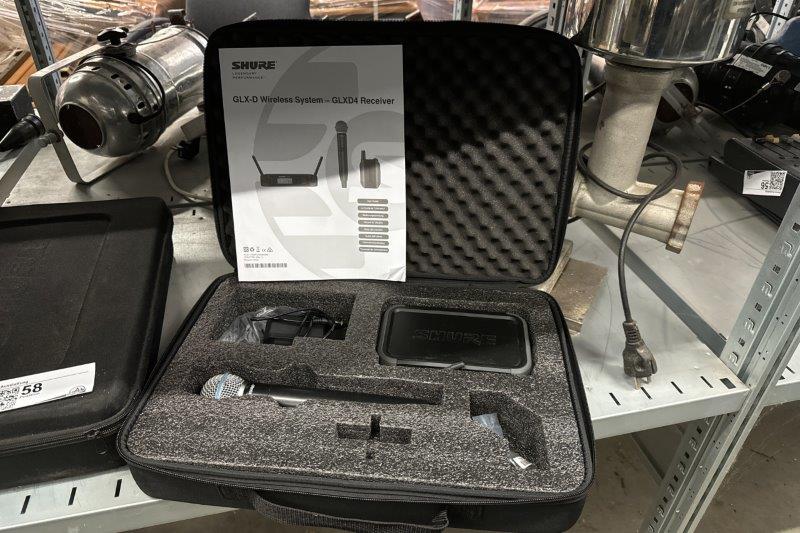 Bühnenequipment und Zubehör