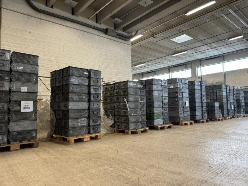 1.427 Transport Metallkisten Schäfer