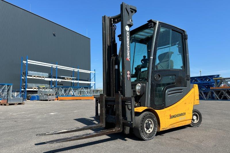 15 Stapler + Gewerbe und Industrieversteigerung - 472 Posten