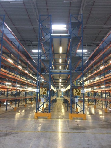 200 metri lineari di scaffalature a traliccio Scaffalature per pallet Stow