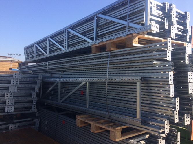 100 lfm Fachbodenregal Schäfer R7000