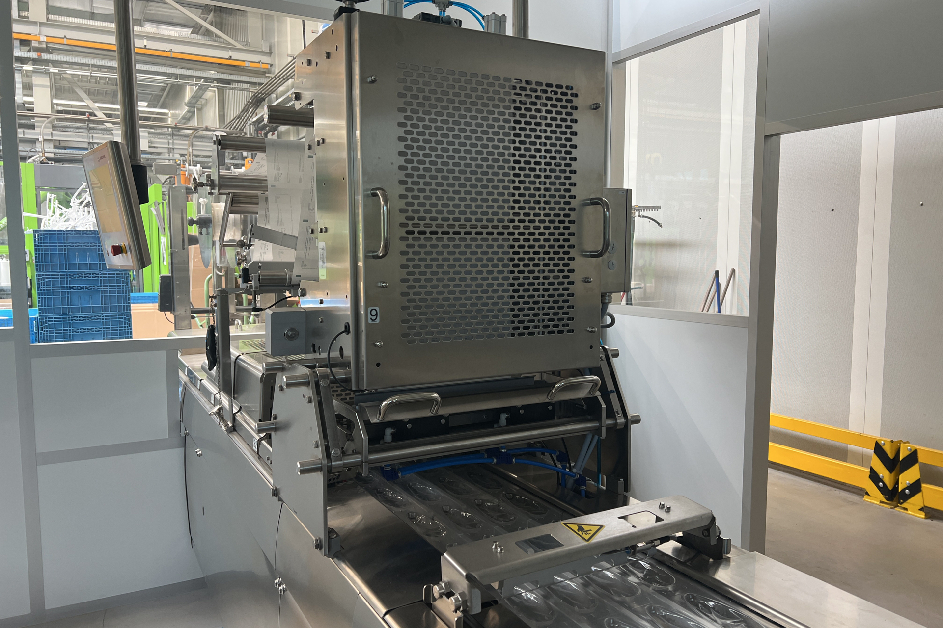 MULTIVAC R 245 Medical High-End Tiefziehverpackungsmaschine, neuwertig