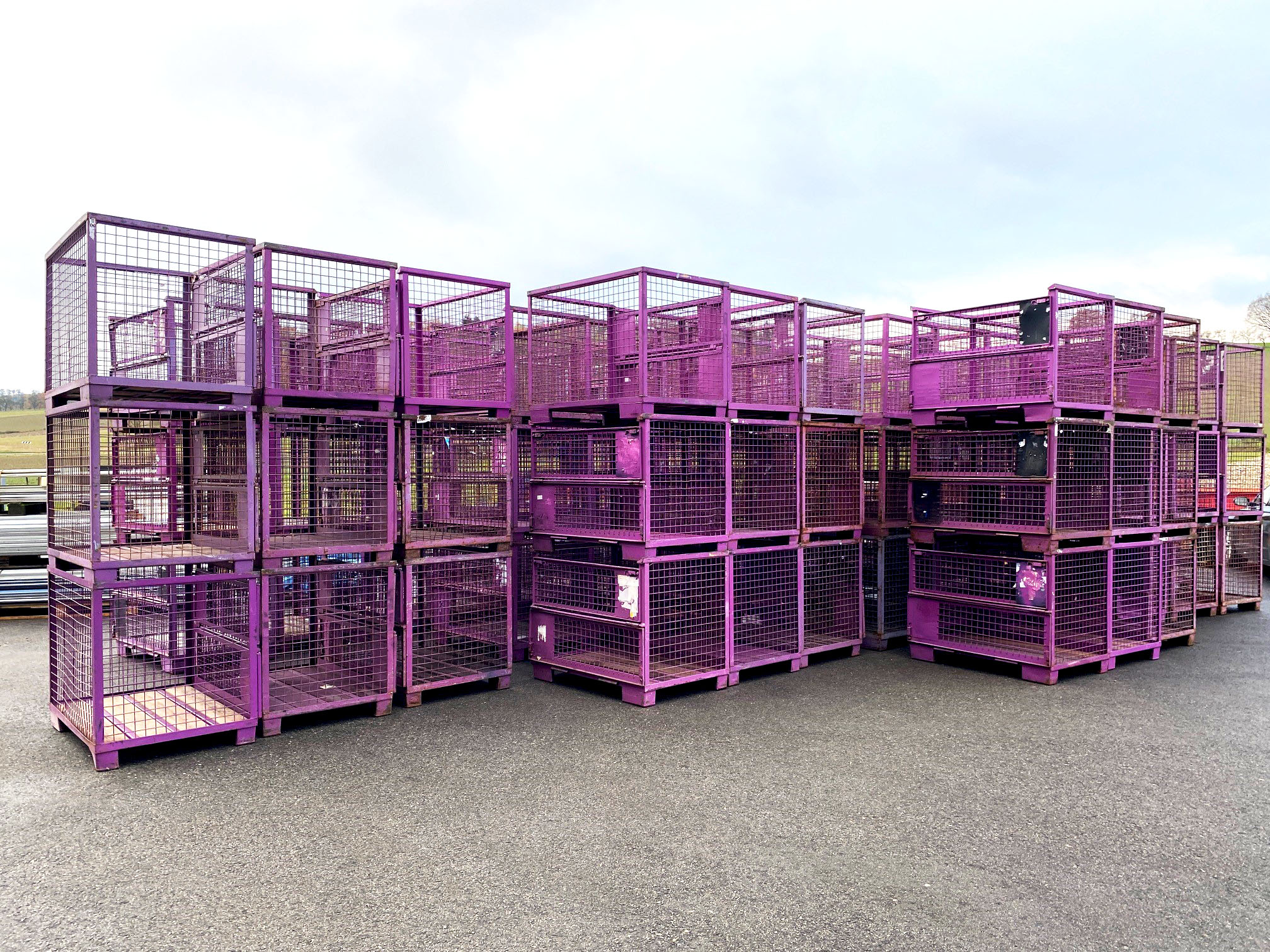 200 pcs. Euro-Pool pallet cage purple used