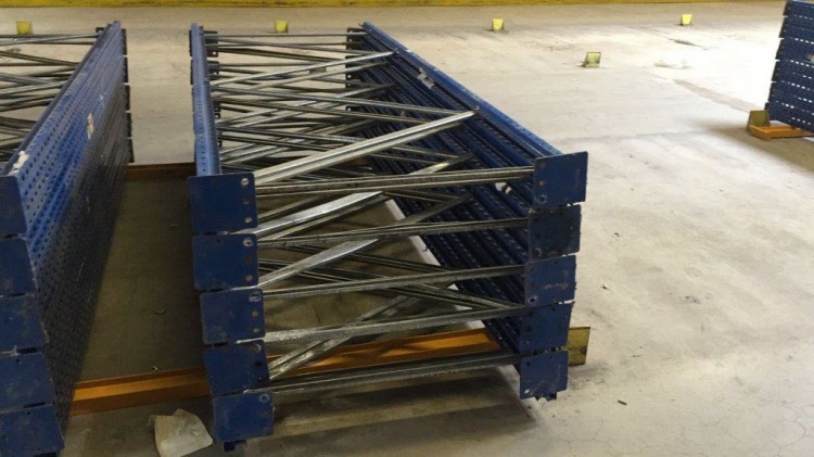 28 metri lineari di scaffalature portapallet Jungheinrich di tipo E