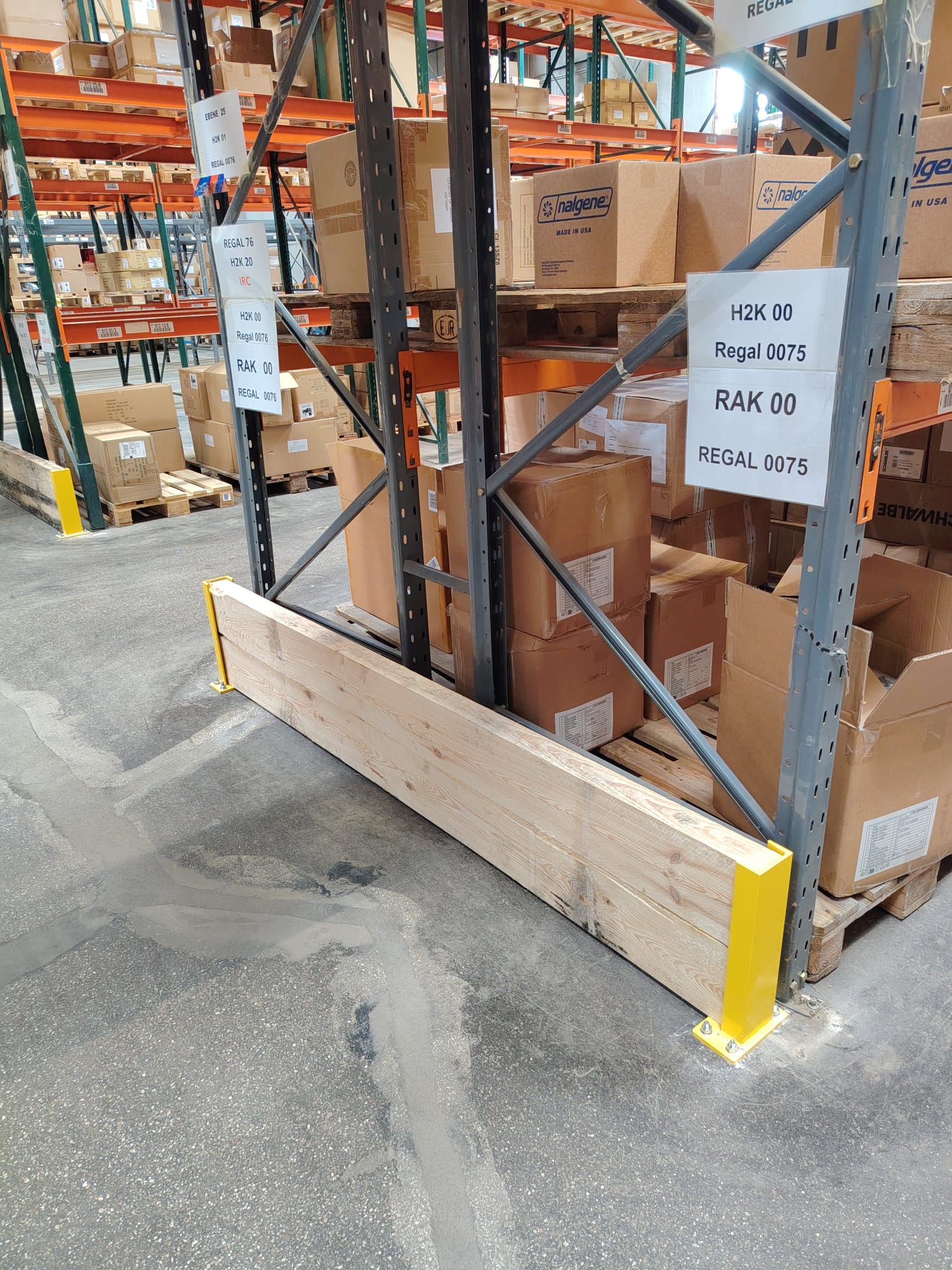 Holz Rammschutz 240 cm, Neuware
