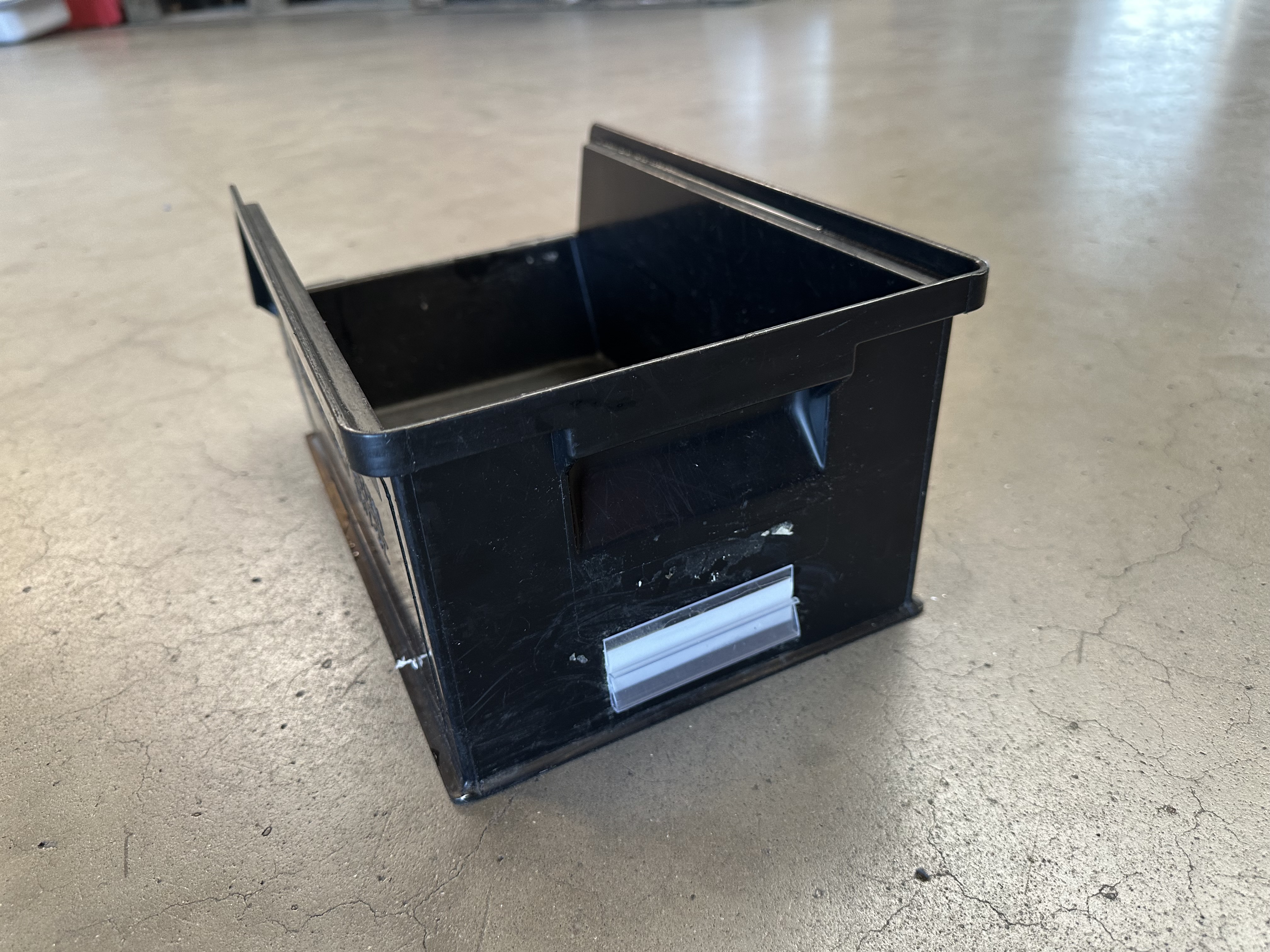 500 db SSI Schäfer átlátszó raktározó doboz, 35,4 x 21 x 14,5 cm, használt