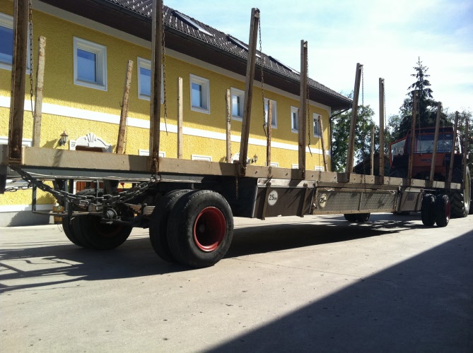 Trailer