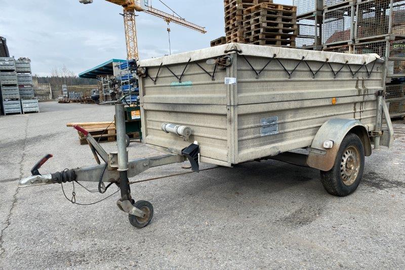 Sortimentsbereinigung Bauunternehmen: KFZ Anhänger und Baugerüste - 45 Posten