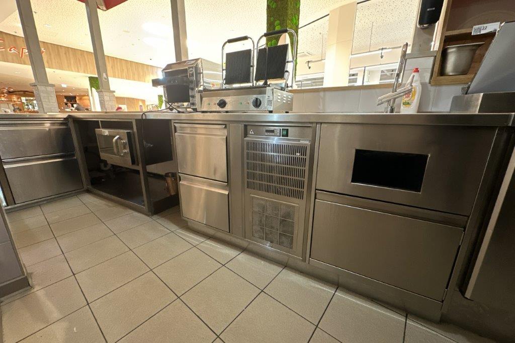 Auflösung Gastronomiebetrieb - 153 Posten