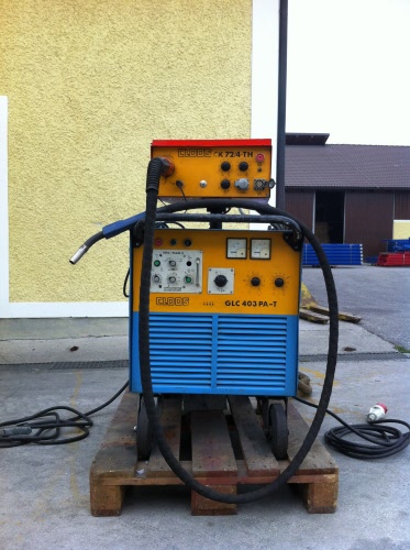 Cloos welding machine 