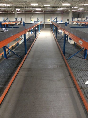 200 metri lineari di scaffalature a traliccio Scaffalature per pallet Stow