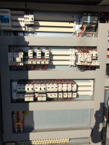 Switch cabinet P33