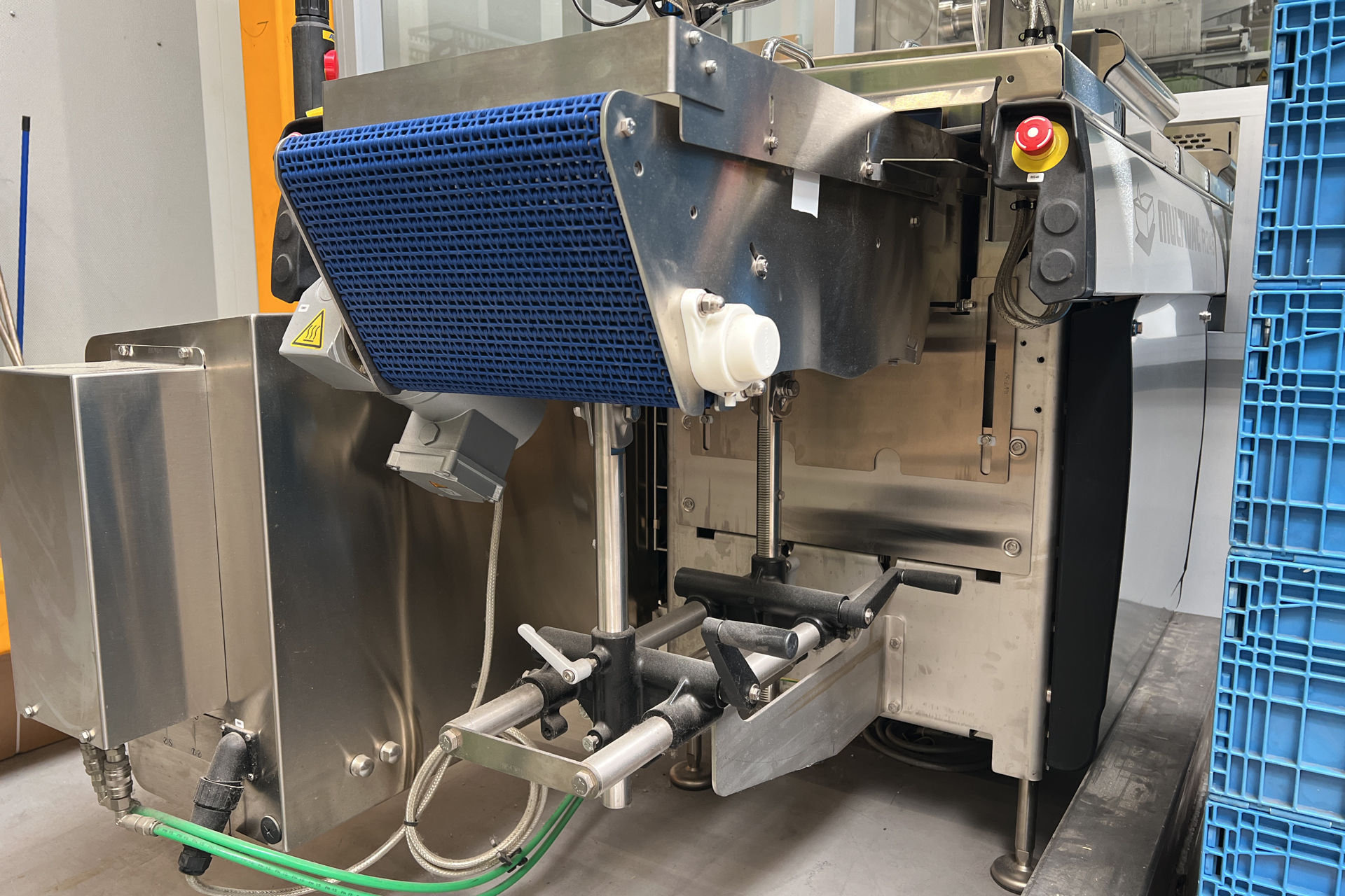 MULTIVAC R 245 Medical High-End Tiefziehverpackungsmaschine, neuwertig