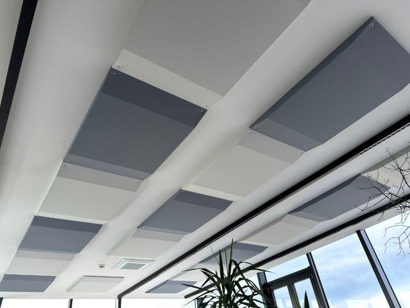 Akustikpaneele NEUWARE: Wandboards, Eckelemente und Wandfliesen