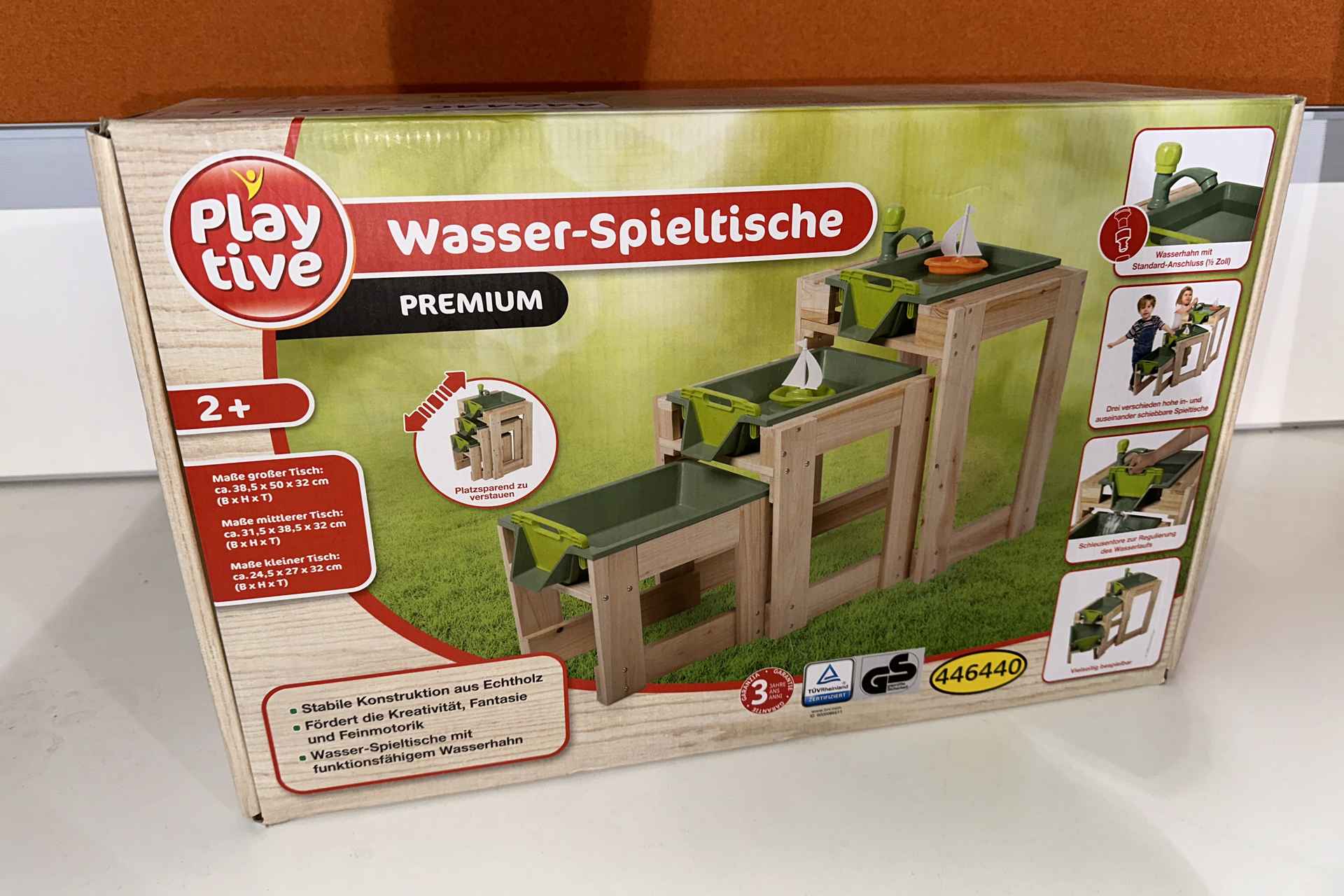 Haushaltswaren, Werkzeuge und Kinderspielzeug