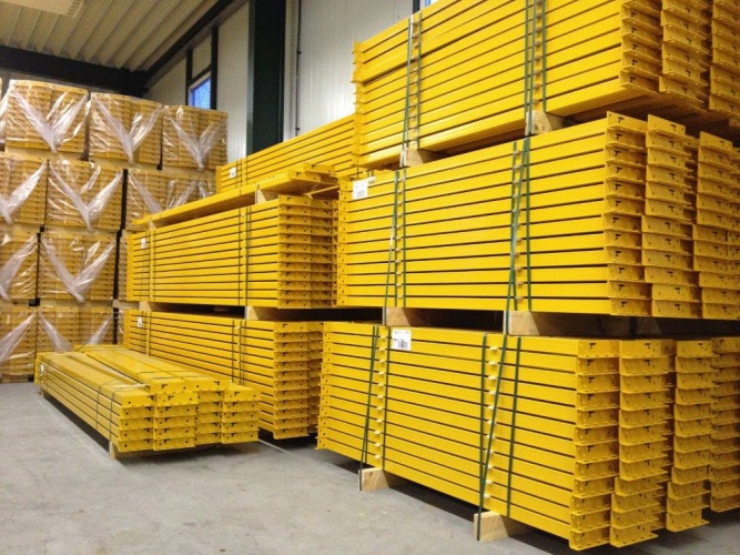 60 linear metres of Jungheinrich MPB pallet racking