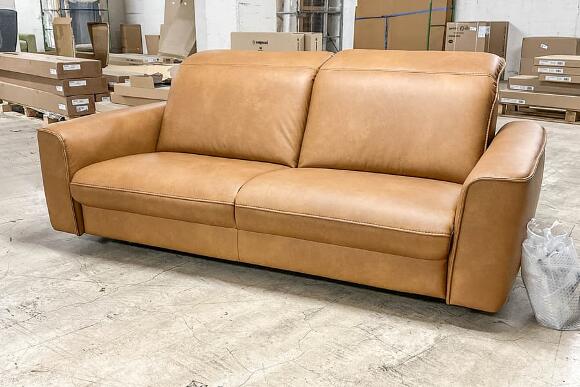 Kika/Leiner: Möbel und Möbelkomponenten