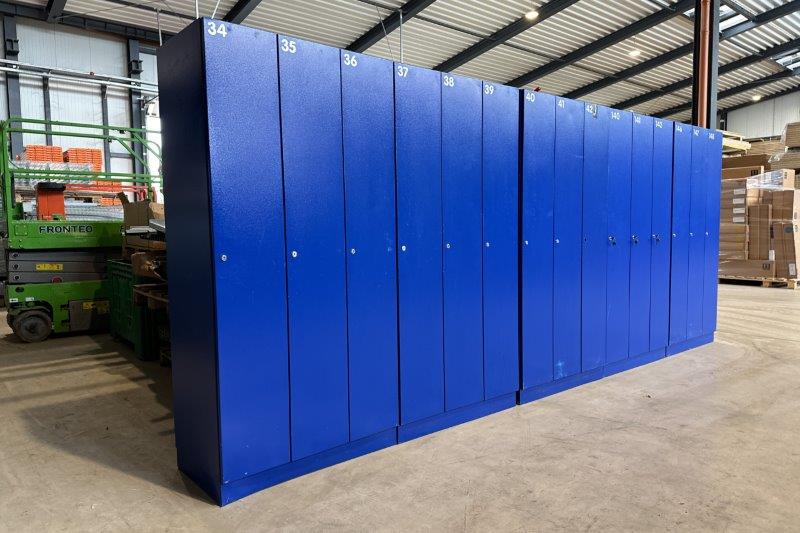 24 Metallspinde - 12 Posten