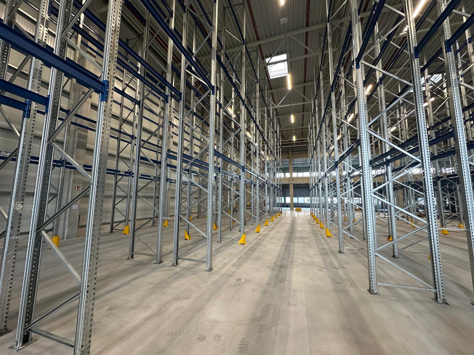 25 lfm. Regał paletowy SSI Schäfer PR600, używany