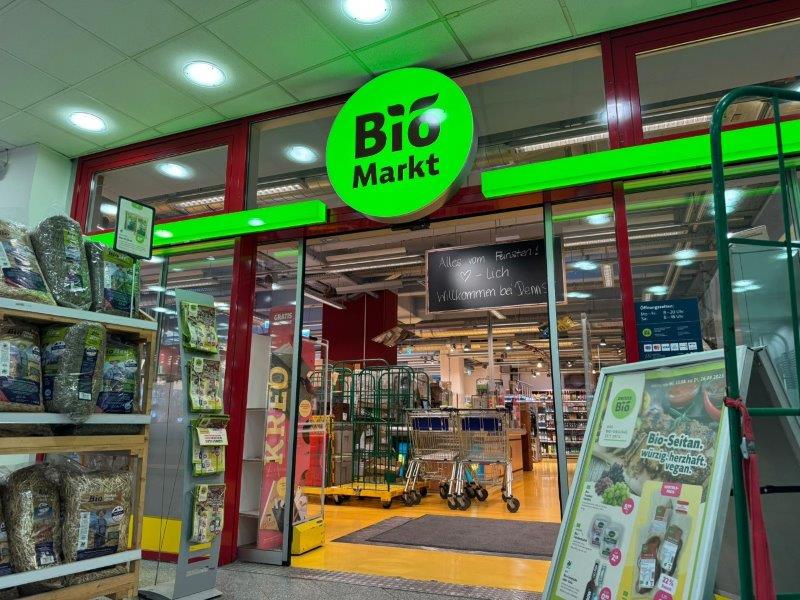 Umbau Lebensmittelmarkt: Geschäftsausstattung