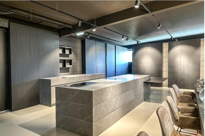 Auflösung Küchenstudio Reich und Schön, ESKOLE Graz