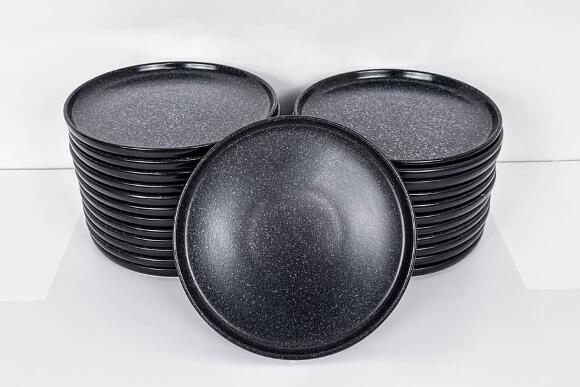 Kika/Leiner: Vasen & Geschirr