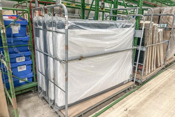 Kika/Leiner: Einrichtung & Möbelersatzteile - 1 € Auktion