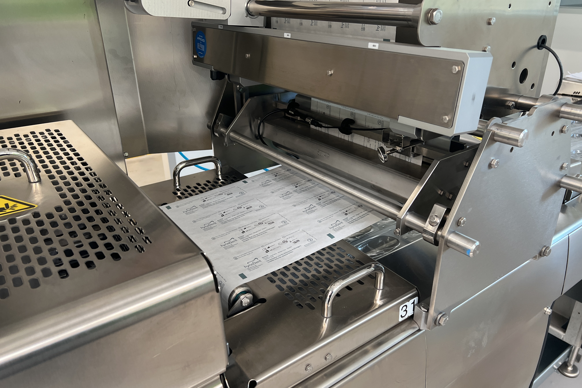 MULTIVAC R 245 Medical High-End Tiefziehverpackungsmaschine, neuwertig