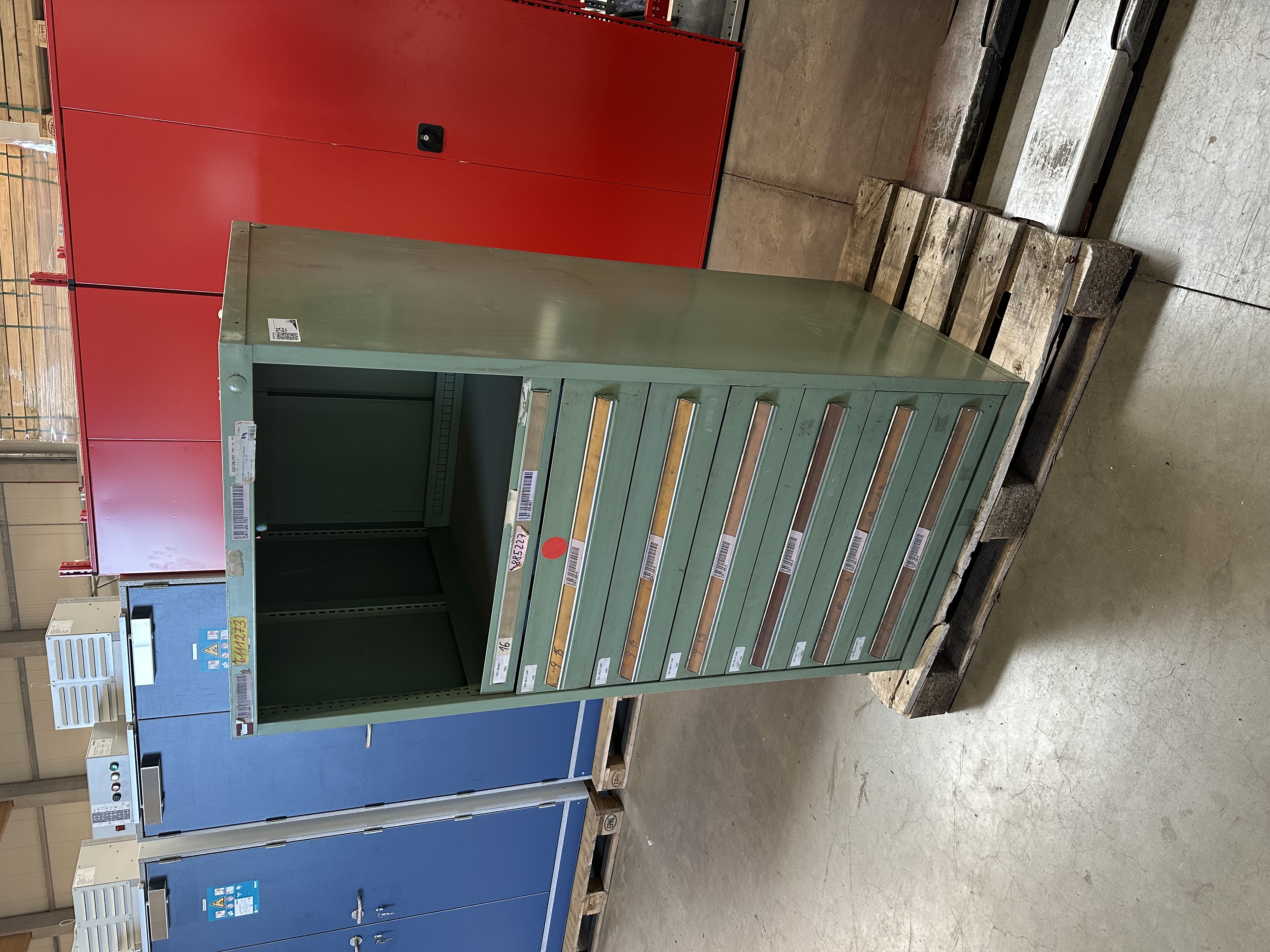 Vidma Schubladenschrank 76 x 70,5 x 153 cm, gebraucht