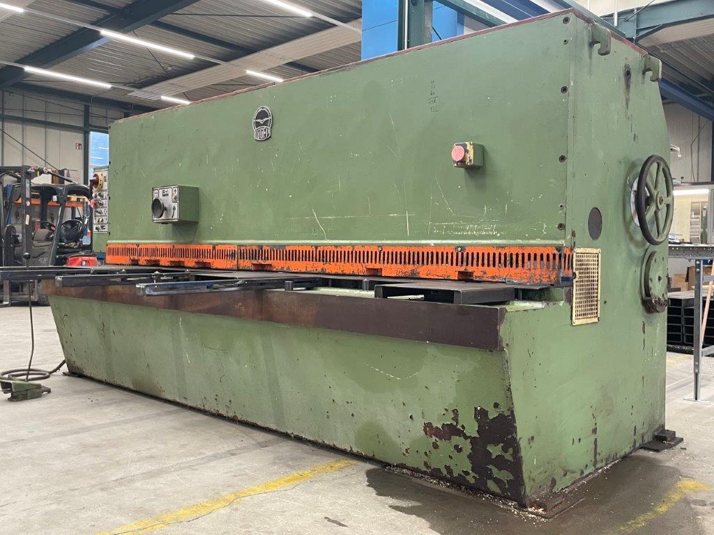 Metallbearbeitung, Messtechnik, Stahlbauträger - 386 Posten