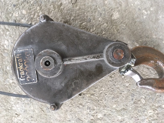 Cable pull