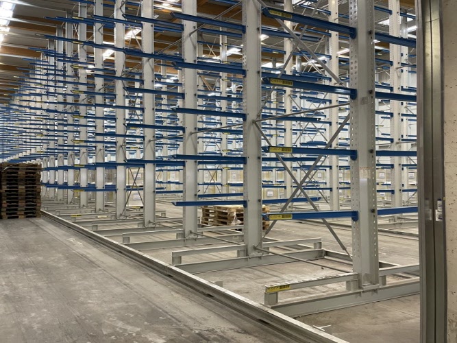 2 Height Location Racking Cantilever racking OHRA double-sided Height 10 m | P3519
