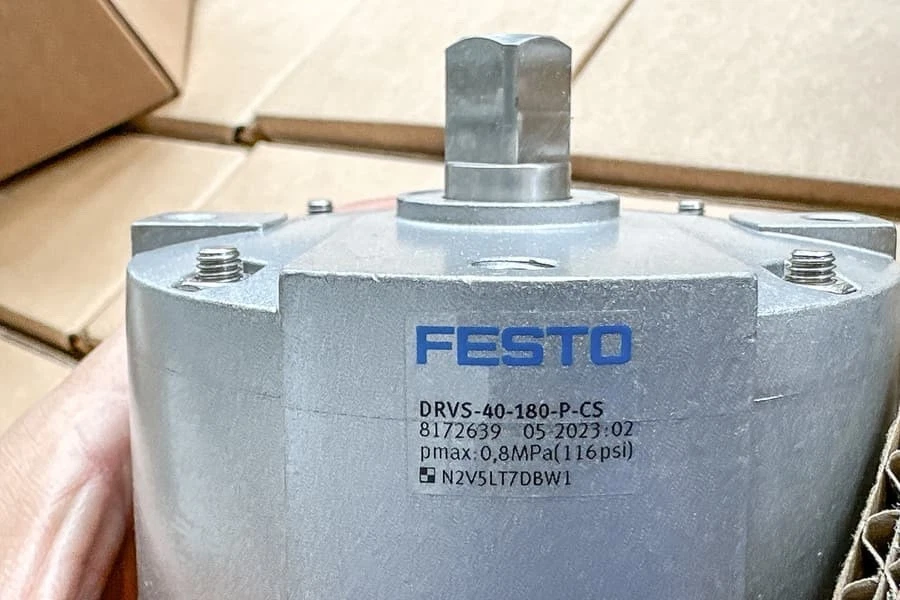 FESTO Schwenkantrieb 1845723 DRVS-40-180-P-CS, Neuware