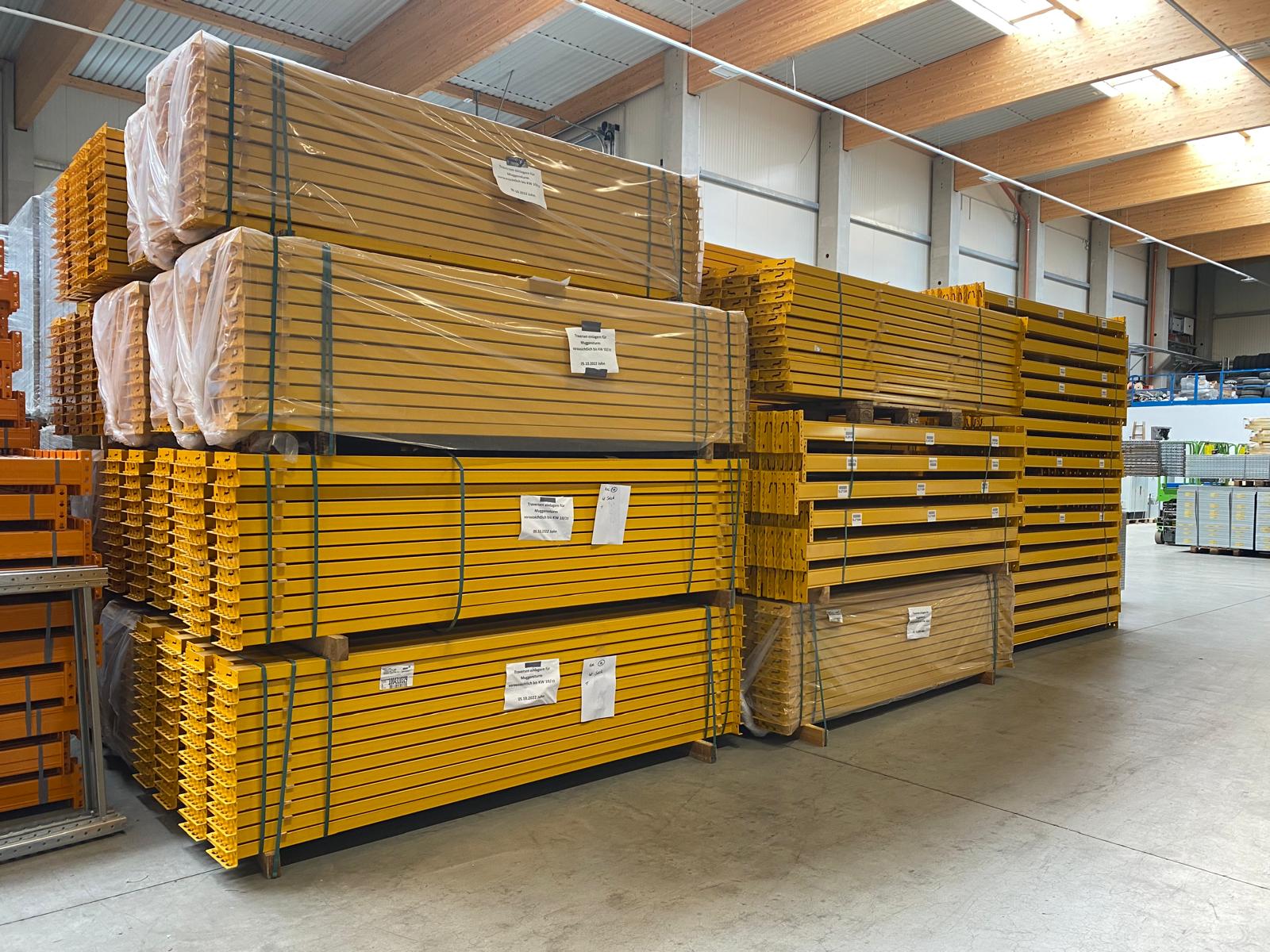 600 running metres of STOW pallet racking, as good as new | P10299