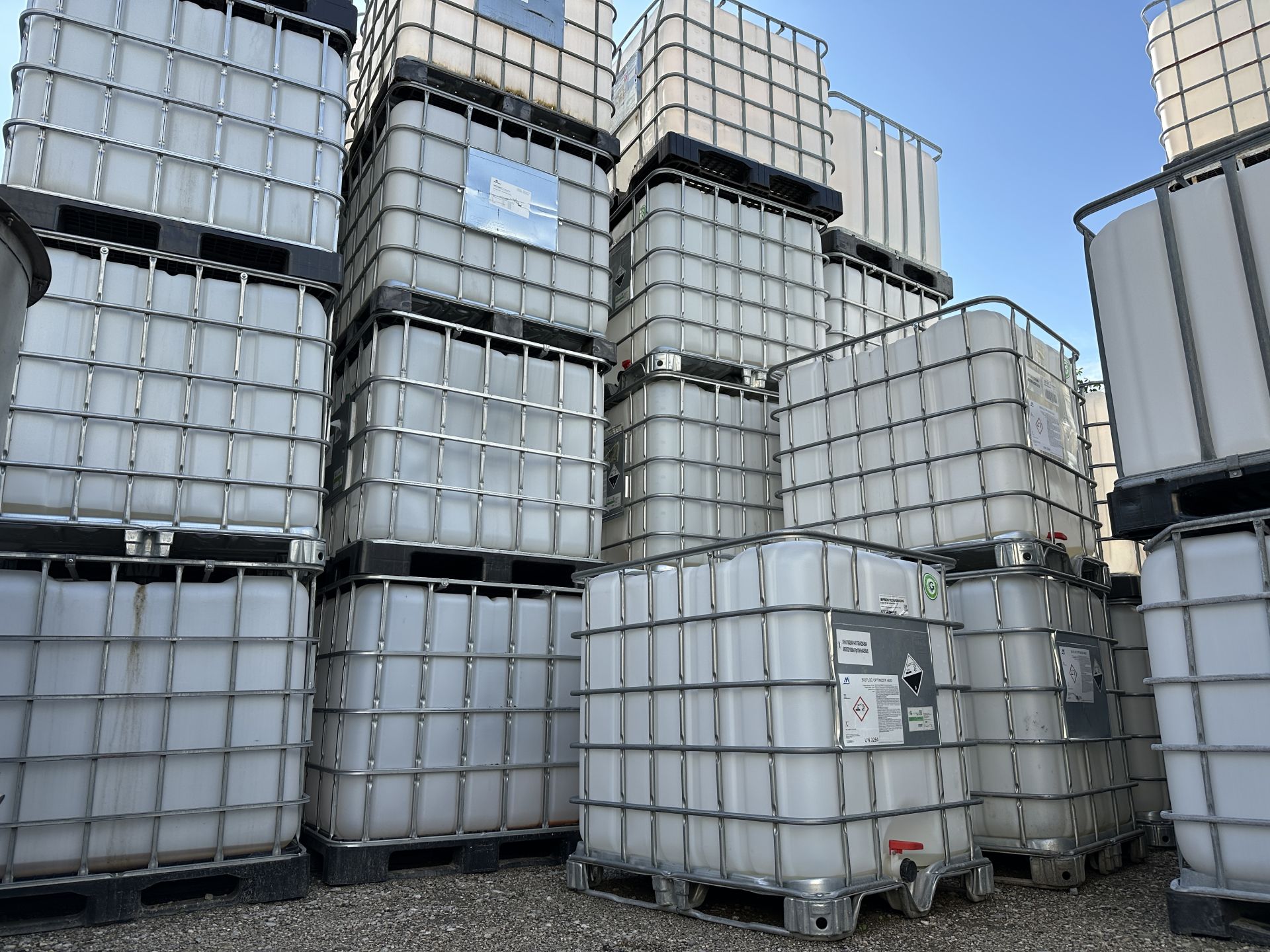 650 St. Werit IBC Container - Behälter 1060l gebraucht | P10314
