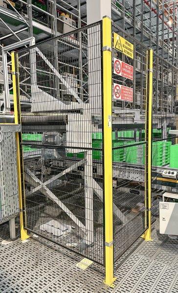 2000 running metres of safety enclosures / machine guarding / partition ...